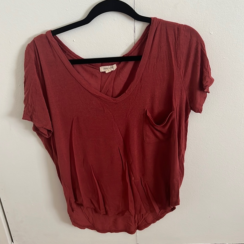 Orange tee